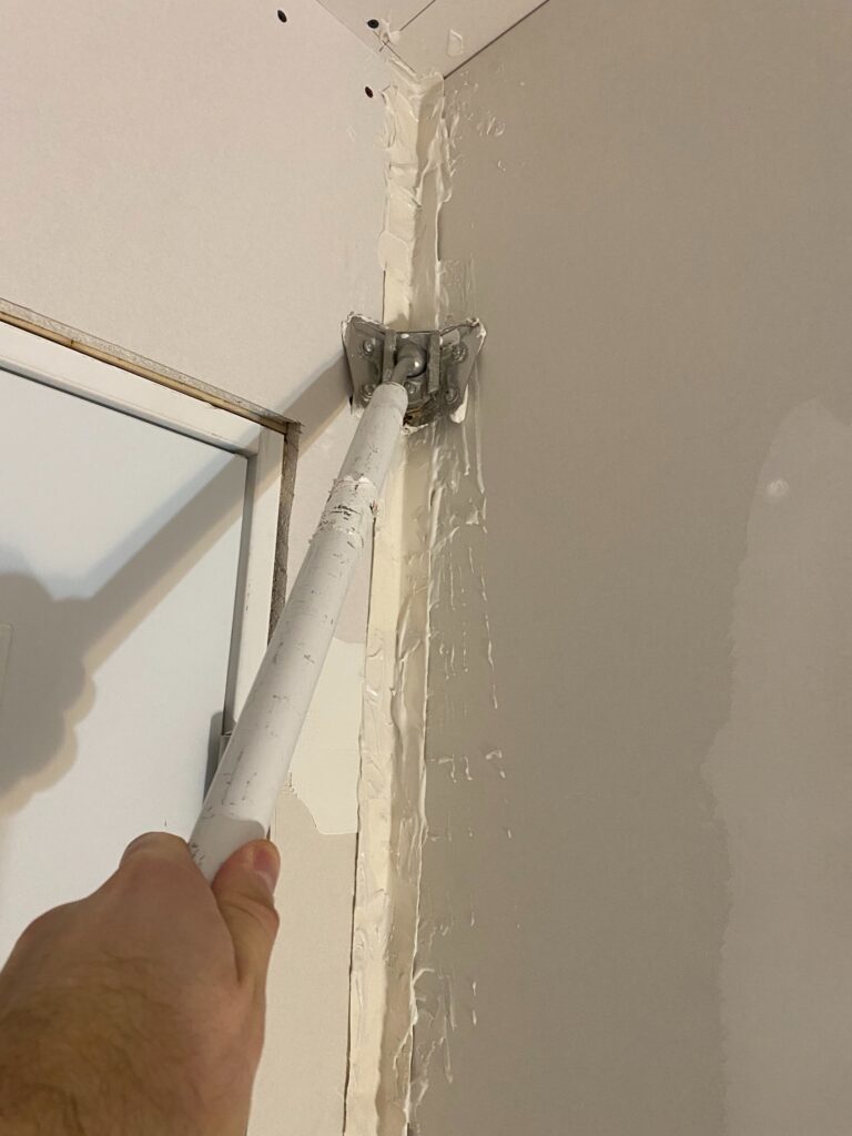 drywall taping